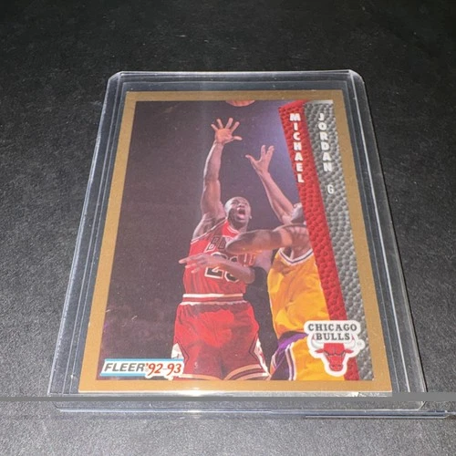 Fleer '92-93 1992-93 Base Set #32 Michael Jordan Chicago Bulls NBA