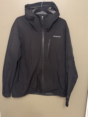 Patagonia Calcite jacket features a GORE-TEX Paclite Plus shell Size Large Black
