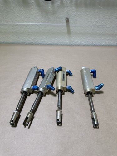 Beechcraft C23 Cleveland 10-55 Brake Master Cylinders (3926) - Foto 5 di 9