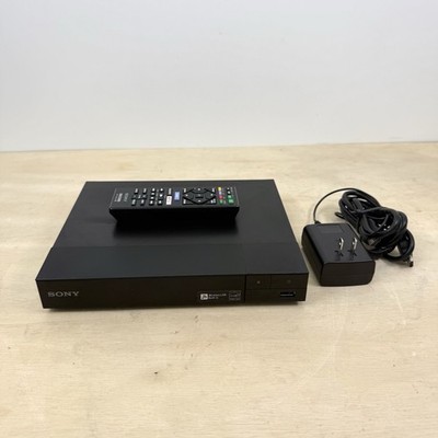 Sony BDP-S3700 Blu-ray Player (Power Cord, Remote, HDMI Included) - NICE!