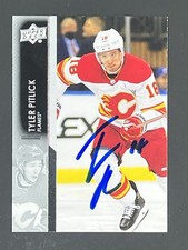 Tyler Pitlick Signed 2021-22 Upper Deck IP Auto Not Authenticated Calgary Flames