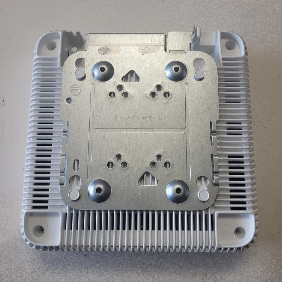 Cisco AIR-AP1852I-E-K9 802.11ac W2 AP w/CA mit Wallmount Wandhalterung - Bild 4 von 4