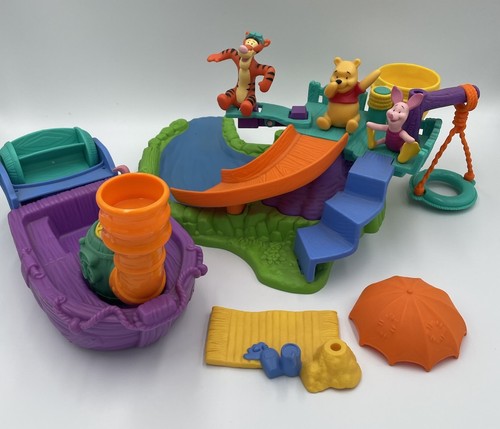 Vintage Winnie the Pooh Toys Silly Suds Bath Boat & Swimming Hole Playset 1990s