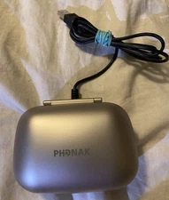 Phonak Charging Case Combi Case W/Sonora Ag hearing aid (right ear only)Working.