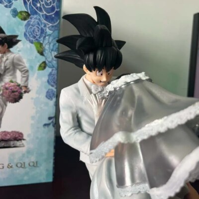 Anime Figure 31cm Son Goku and Chichi Marry Wedding Cute Figure