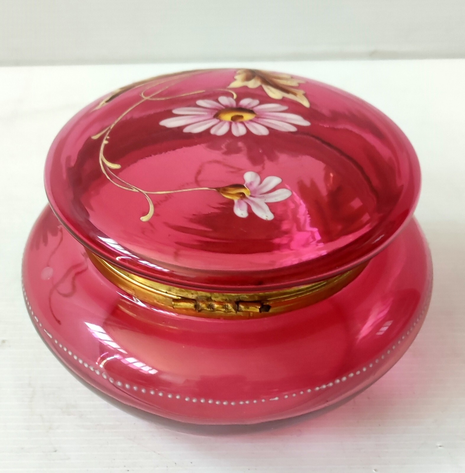 Crystal Candy Box Pink With Floral Enamel Decoration Daisies Art Nouveau