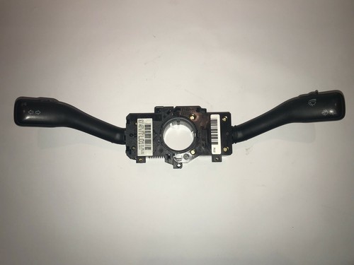 VW Passat 3B / LENKSTOCKSCHALTER Wischer Blinker 8L0953513G 4B0953503F #098