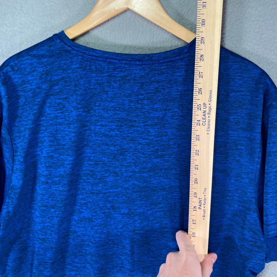 Camiseta Alfani Para Hombres Azul Jaspeado Cuello en V Manga Corta Calce Regular XX Grande Foto 4 de 4