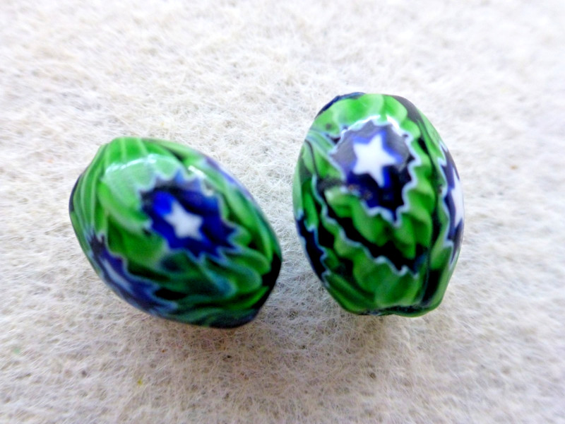 ANTIQUE  2 PCS  EGG SHAPE  GREEN  MILLFIORE   GLASS TRADE BEADS