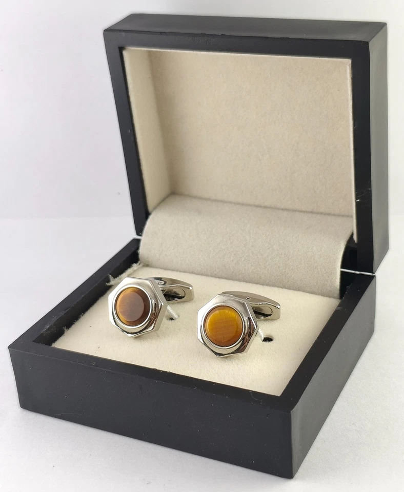 Роскошный Cartier мужчин серебряного цвета запонки комплект с черной коробкой {быстрая доставка}. - Изображение 2 из 4