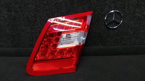 Pi-12 * Mercedes W212 E-Klasse Bremslicht Heckleuchte Rechts Innen  A2128200864