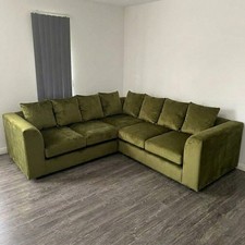 Daylan 2C2 Corner Sofa – Olive Velvet | Luxury Deep Cushioned Comfort |