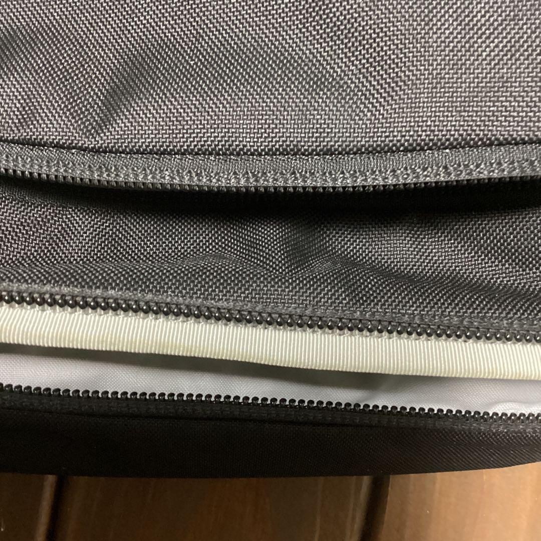 Arc'teryx beige body bag Indoor/outdoor crossbody bag thumbnail 7