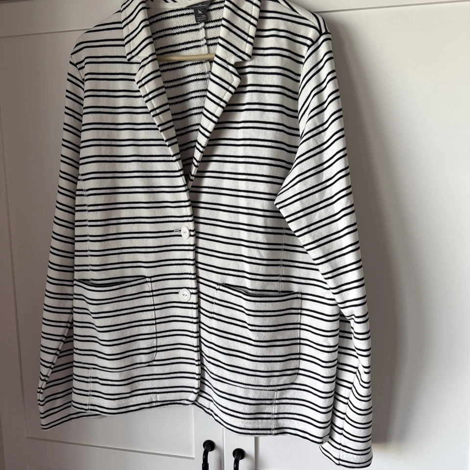 Eddie Bauer - Blazer - 2XL - Rayas Blanco y Negro - Excelente Estado Foto 3 de 4