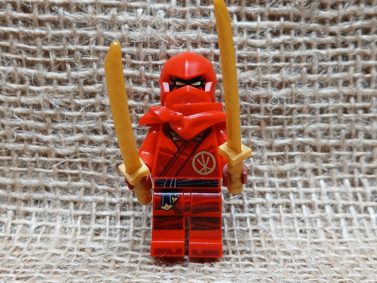ディズニー*フィギュア LEGO® Ninjago Lloyd Minifigure Dragons Rising Ninja 71797