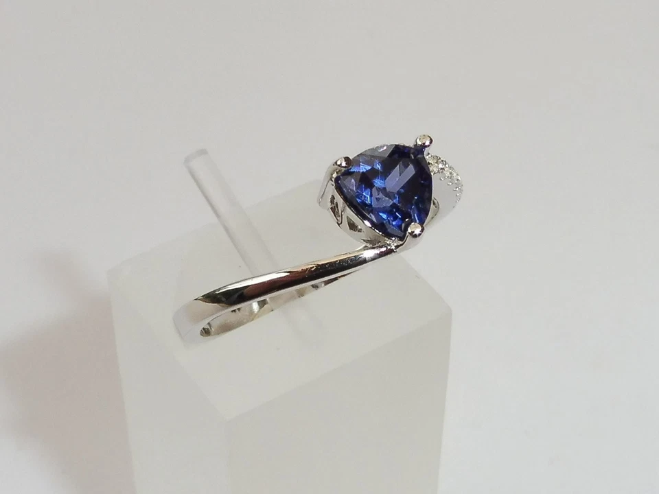 Anel social feminino prata esterlina 925 tanzanita solitário e diamante natural  - Imagem 3 de 4