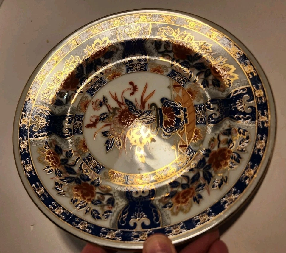 Antique Japanese Gold Blue Ted Imari Plate 6” Floral Vase Design - Image 2 of 4
