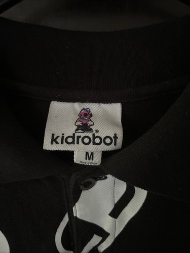 Kid Robot Pill Polo *Rare 2008* Sz M - Picture 3 of 4