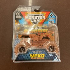 Monster Jam Max-d Mystery Mudders Monster Truck 164 100 Versions Ages 3