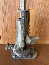 Antique Buckeye Booster No. 0 Ratchet Screw Jack 