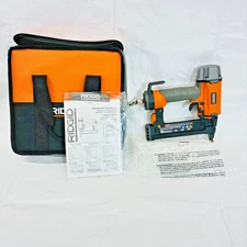 Rigid R150FSE 18ga. 1/4" Narrow Crown Finish Stapler