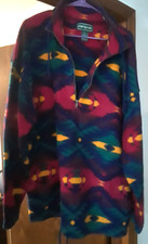 MULTICOLORED CAMPUS BRAND LONG SLEEVED SWEATSHIRT SIZE L