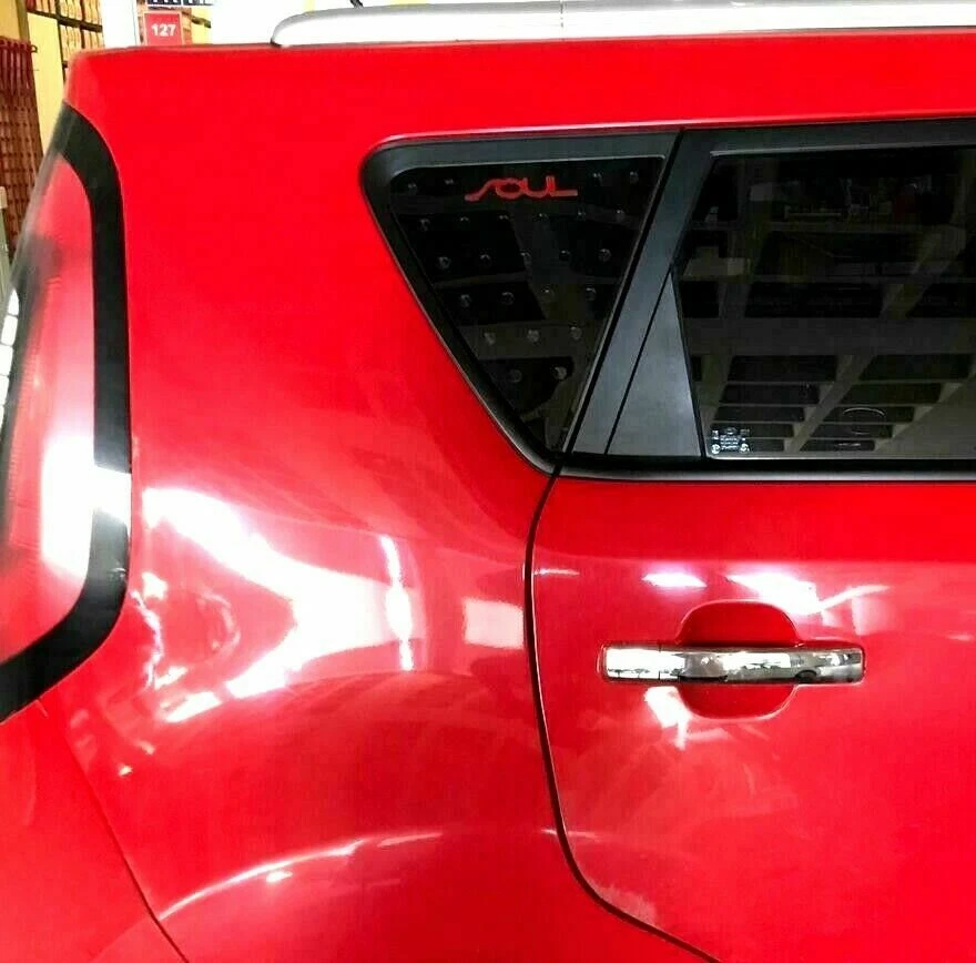 Placa cubierta de vidrio para cuarto ventana pilar C emblema rojo logotipo Kia Soul deportes 2014 Foto 2 de 4