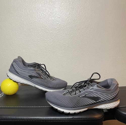 brooks ghost 12 2e mens