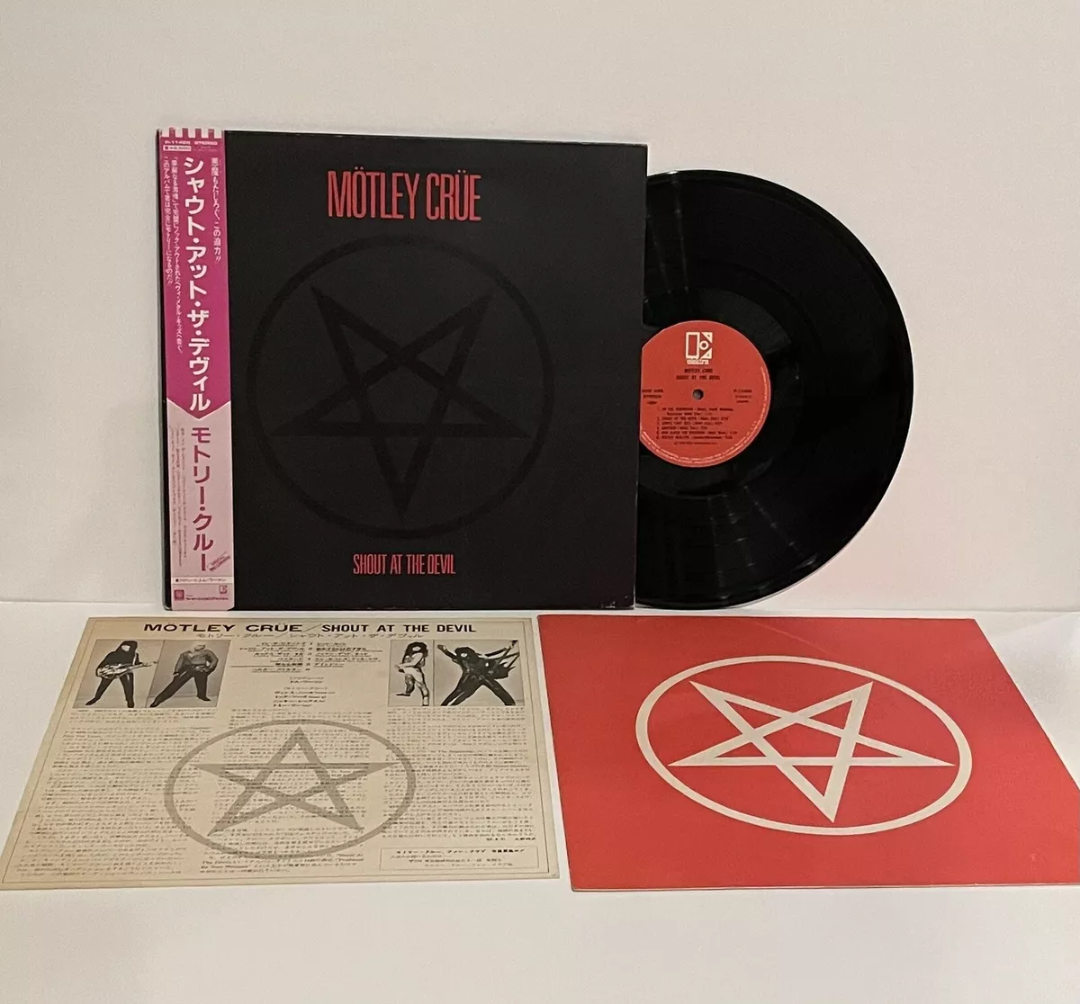 モトリークルー Mötley Crüe レコード