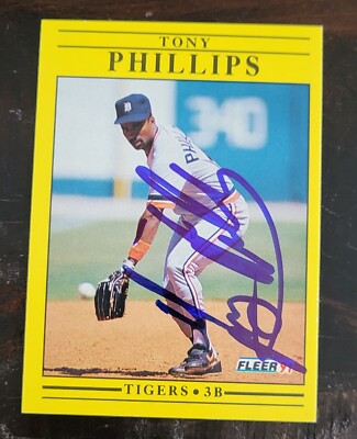 TONY PHILLIPS Signed 1991 Fleer #348 Detroit Tigers Autographed Card