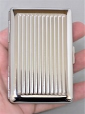 NICE 6 POCKET CREDIT CARD ID CASE HIGH POLISHED CHROME SLEEK MODERN DESIGN NEW