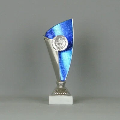 HR POKALE Pokal / 20 cm / blau silber / mit Gravur + Emblem / kompl. MONTIERT