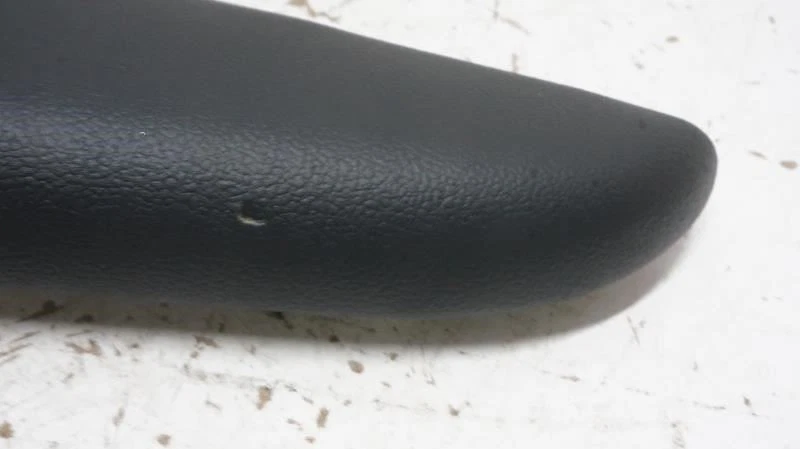 Toyota Prius 2016 pasajero puerta trasera derecha reposabrazos panel cubierta 74250-47010 OEM Foto 2 de 4