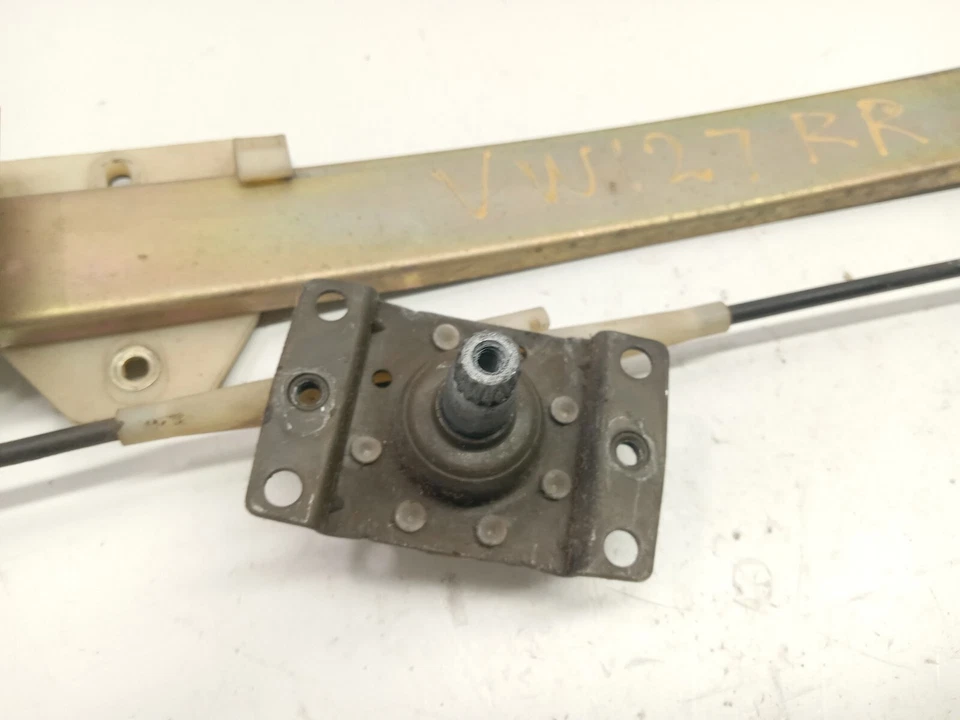 1987-1993 VOLKSWAGEN FOX GL REGULADOR VENTANA LATERAL DERECHO OEM, 135-58092 Foto 2 de 4