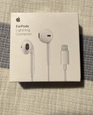 Apple EarPods with Lightning Connector In Ear Canal Headset - White - New In Box