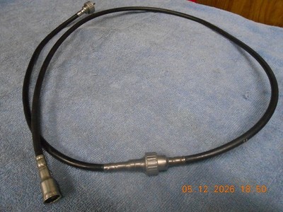USED CHEVROLET GMC 1981-1987 PICK-UP 2 PCS SPEEDOMETER CABLE OEM.