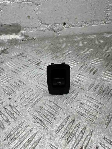 BMW 3 E90 Schalter für Fensterheber hinten rechts 6945874 2.00 Diesel 30511682