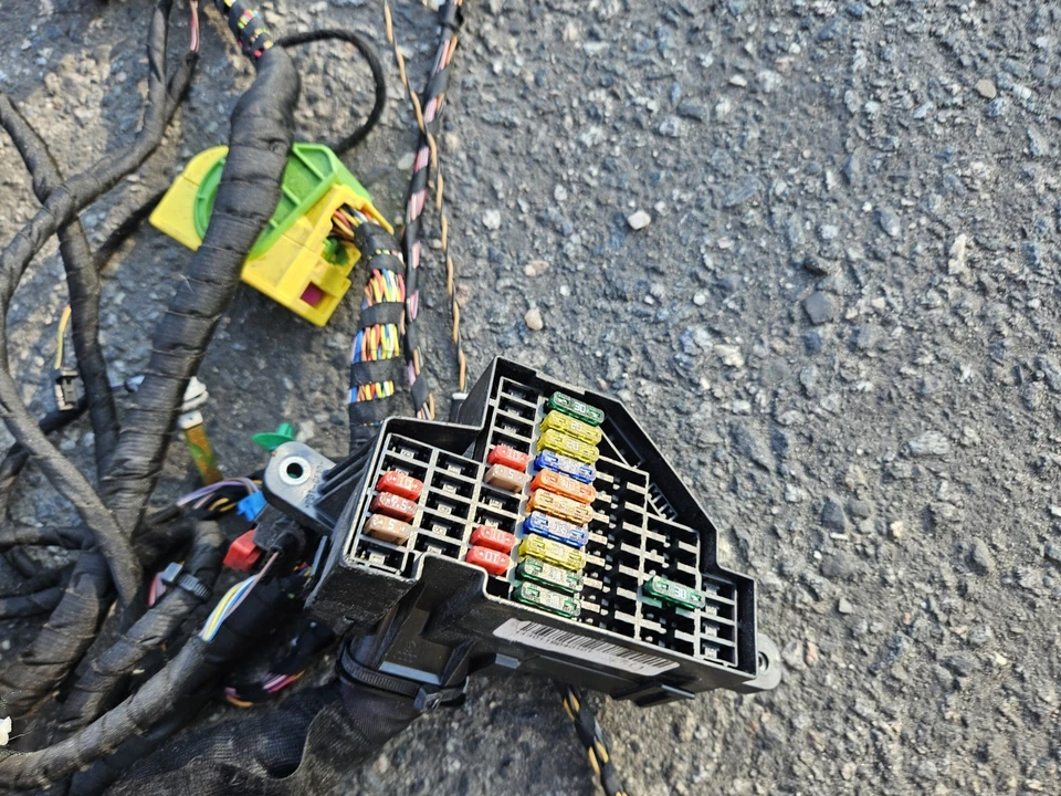 2012 VOLKSWAGEN PASSAT 2,5 л тела жгут проводов с предохранитель коробка OEM + - Изображение 4 из 4