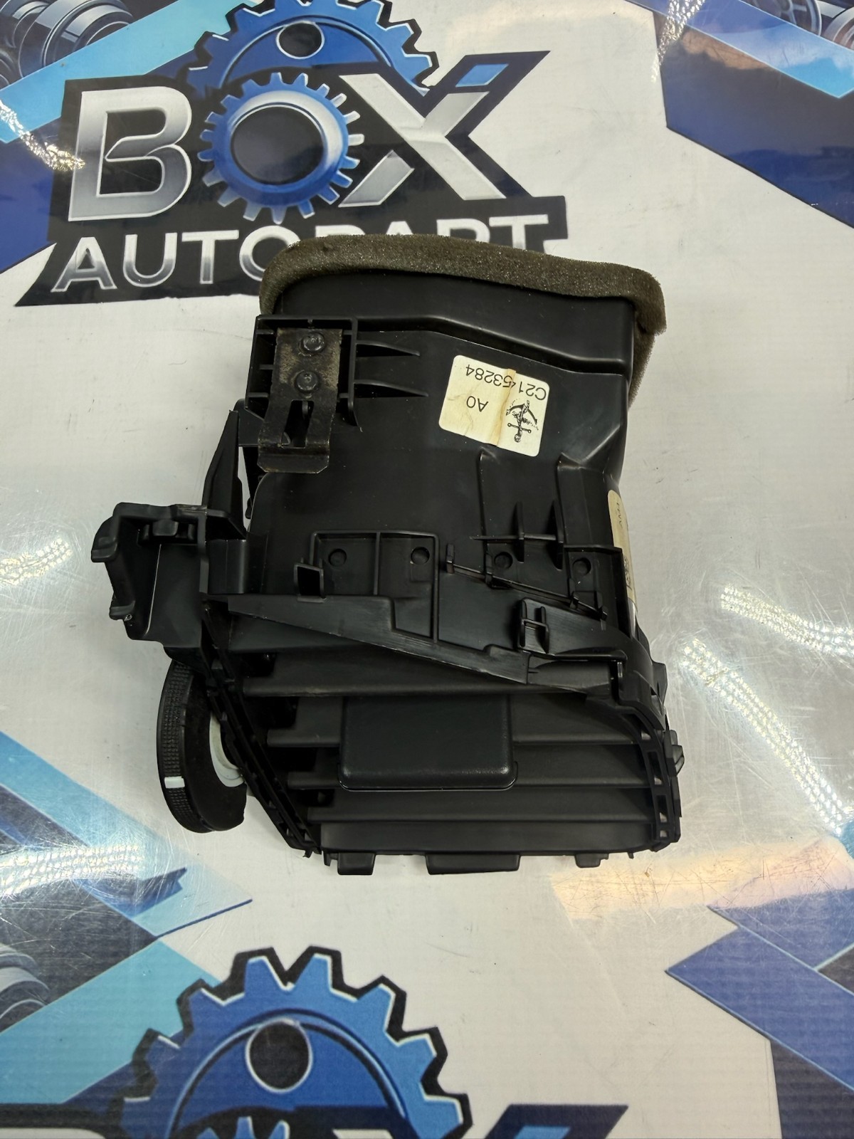 2016-2021 Honda Civic Front Right Dash AC Vent 77630-TBA OEM
