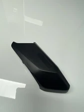 HONDA FORZA 125 NSS AIR FILTER BOX TOP COVER HM K40 E1