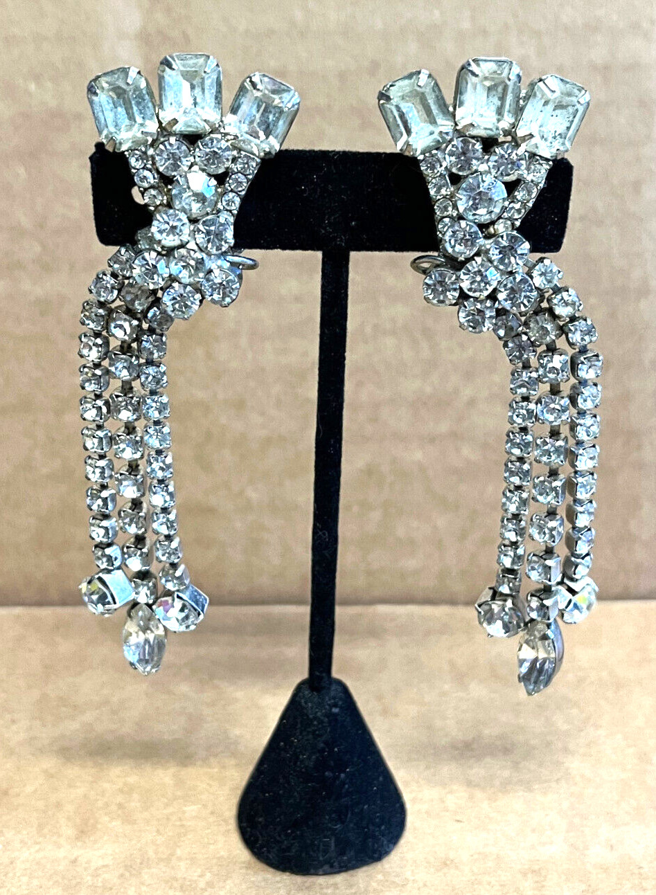 Vintage Unsigned Clear Unsigned Rhinestone Dangle… - image 2