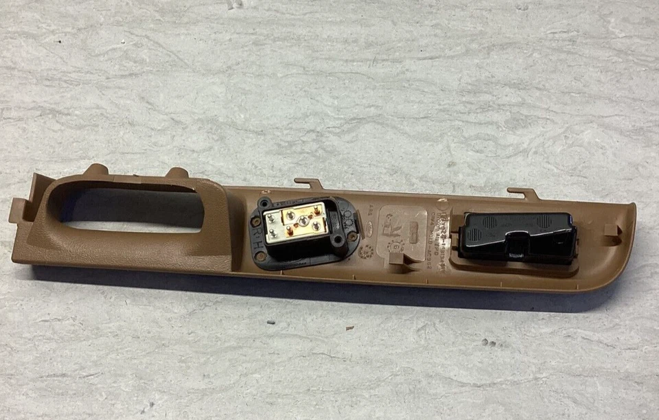 1995-1996 Ford Explorer OEM Front Passenger Interior Door Handle F5TZ-14527-AAH - Image 2 of 4