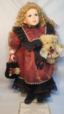 Porzellanpuppe ''Cary's'' (820) 24'' (61 cm) von The Knightsbridge Collection