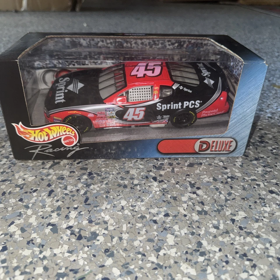 Coche de coleccionista Adam Petty Hot Wheels Racing Deluxe edición 2000 escala 1:24 #45 Foto 3 de 4