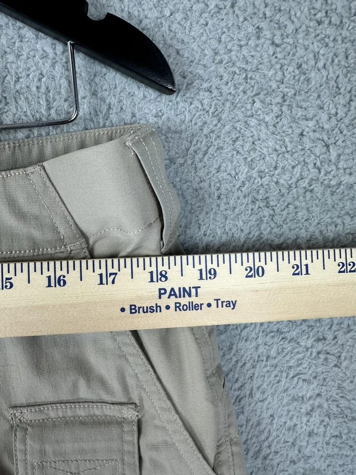 Pantalones Cortos de Carga Tácticos 5.11 Para Hombres 34 Caqui Ripstop Bolsillos Utilitarios Senderismo Para Hombres Foto 2 de 4