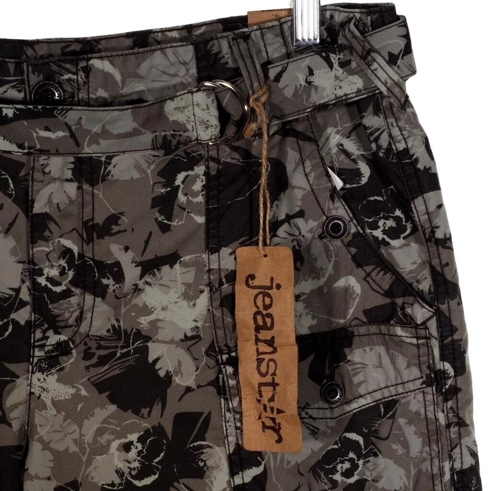 Janstar Feminino Tamanho 12 Camuflagem Carga Capris Stretch Verde Cinza - Imagem 3 de 4