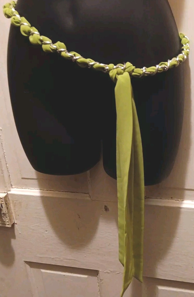 SilverTone Chain Belt Threaded with Green Scarf Retro  display picture 3