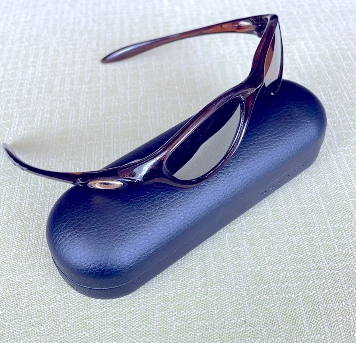 Oakley Fate Polished Rootbeer/Bronze Iridium Lens Men's Oakley Fate Polished Rootbeer/Bronze Iridium Lens Men's
