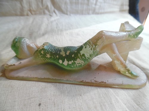 Antique Painted Glass Flapper Girl Bathing Beauty - Picture 6 of 11