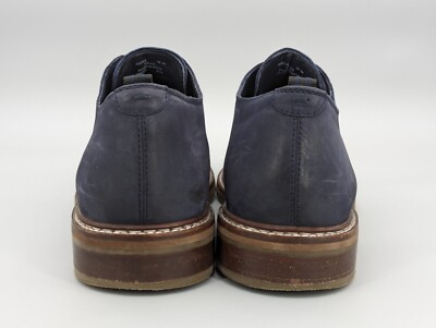 Cole Haan Men display picture 1